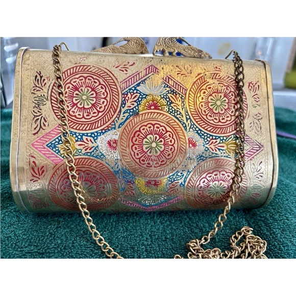 VINTAGE BRASS PURSE!​ - Picture 2 of 16